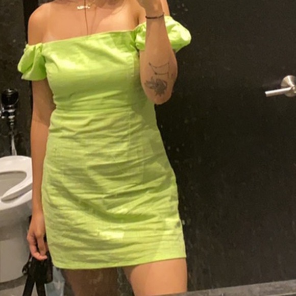 Green Mini Dress - Picture 3 of 3